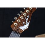 Godin Artisan ST-II WhiskeyBurst EN Quilted Maple Top Guitare Électrique avec Étui